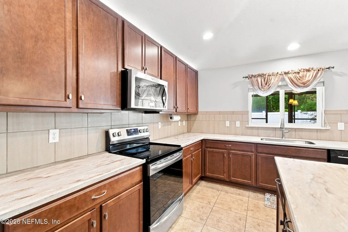Photo of 9592 ABBY GLEN Circle