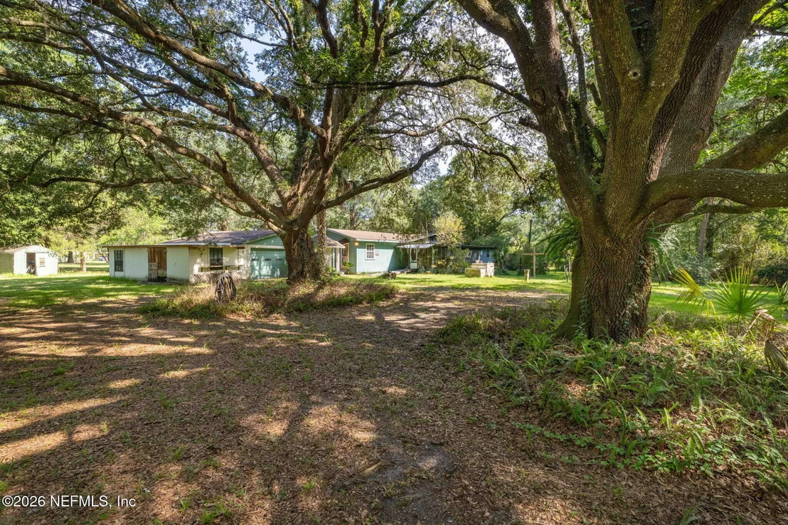 Photo of 48565 CRAWFORD Lane