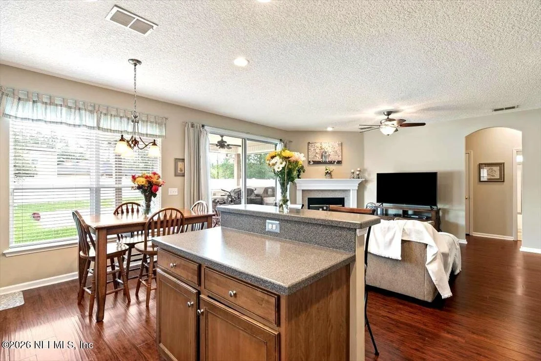 Photo of 3660 MIDDLEBROOK Drive