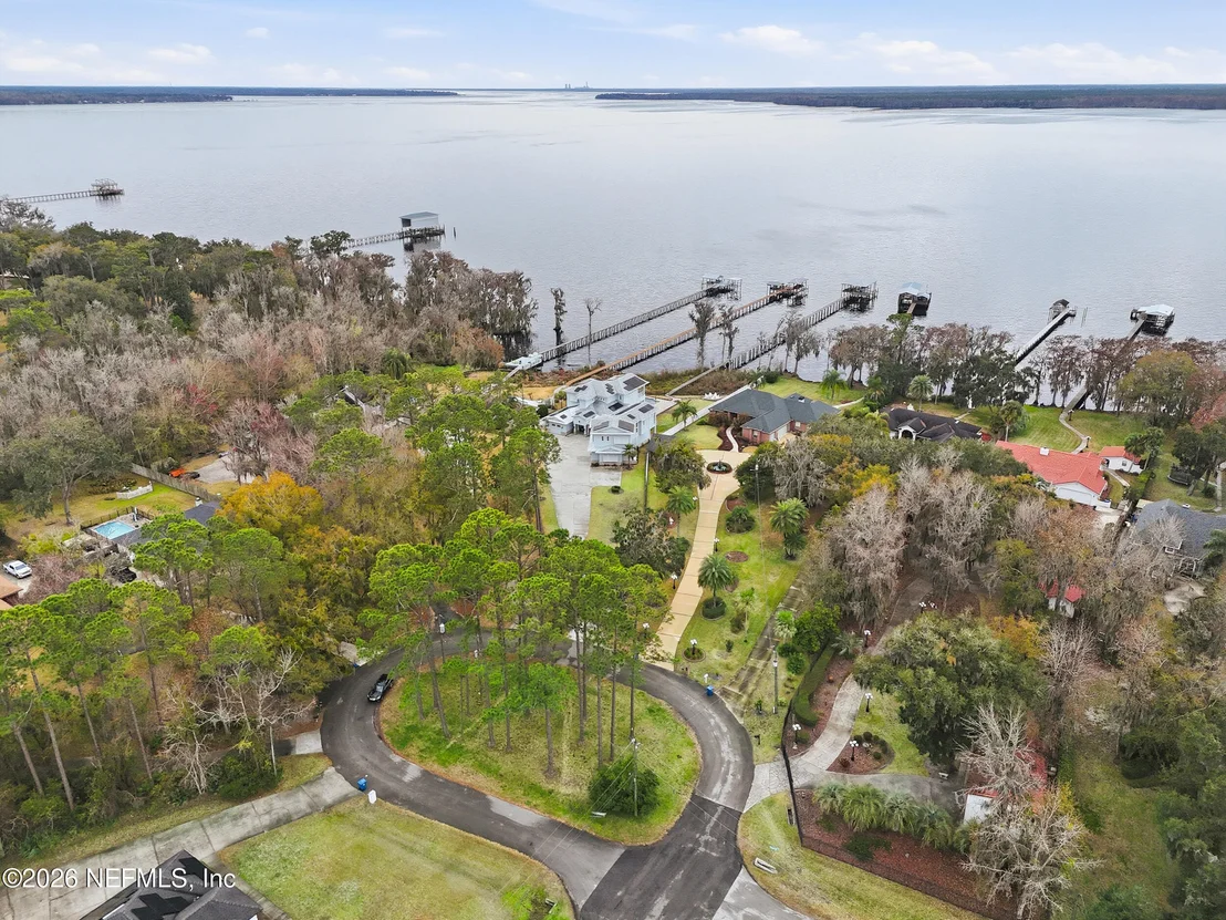 Photo of 5713 CROSSWINDS Circle