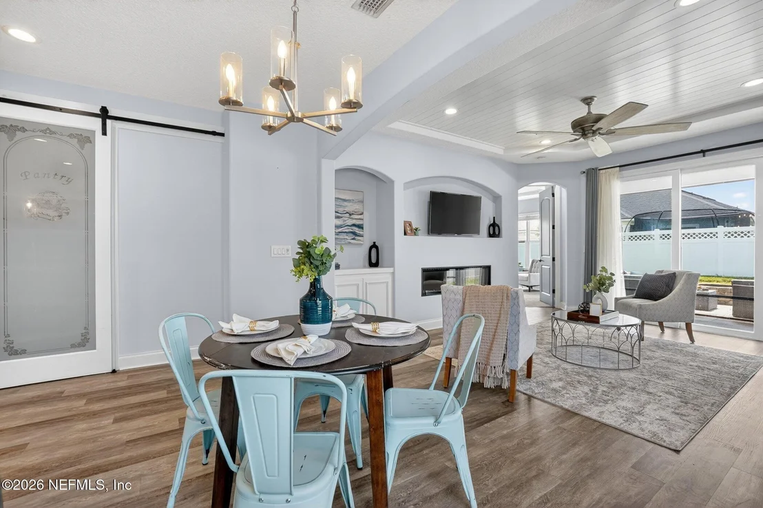Photo of 232 CREEKMORE Drive