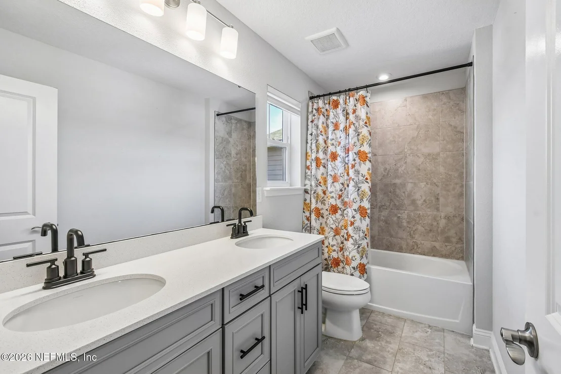 Photo of 37 VICKSBURG Drive