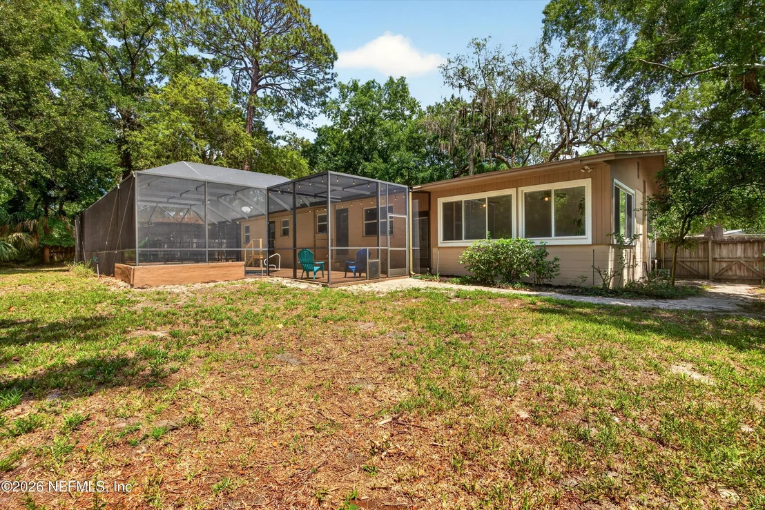 Photo of 317 FROG HOLLOW Road