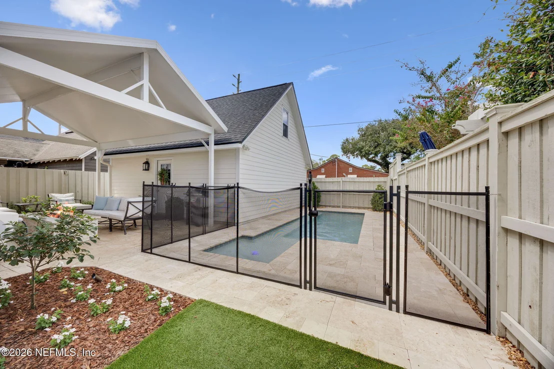 Photo of 3633 PINE Street