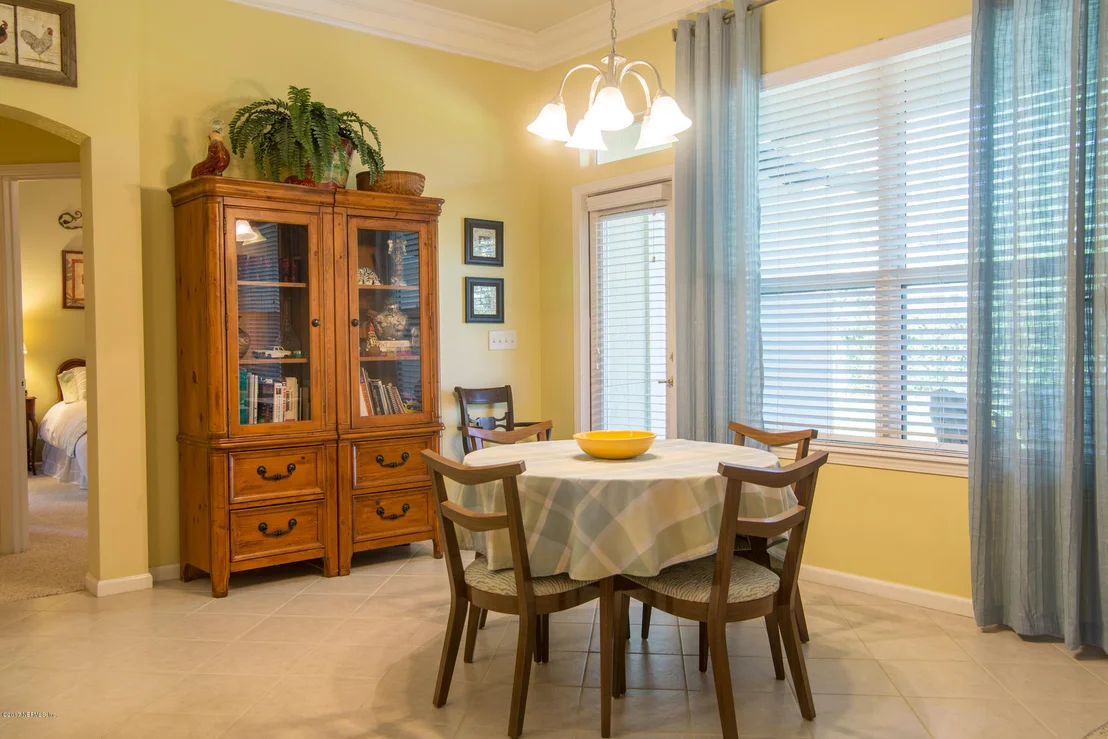 Photo of 4157 LONICERA Loop