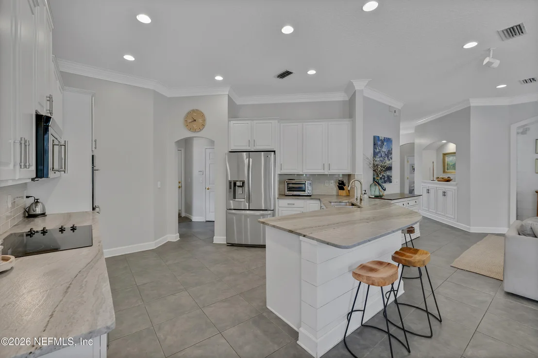 Photo of 4933 BLACKHAWK Drive