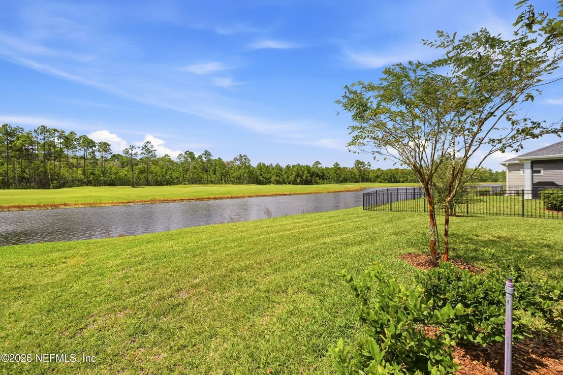 Photo of 1301 STILLWATER Boulevard