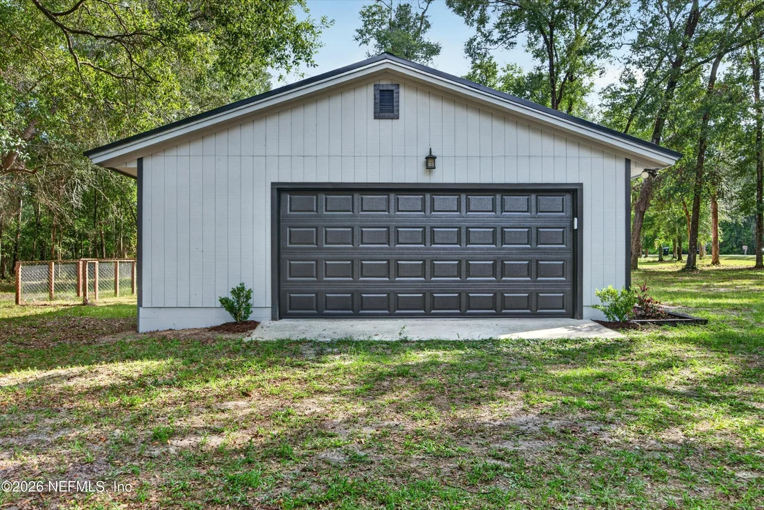 Photo of 2829 BLACKBERRY Avenue