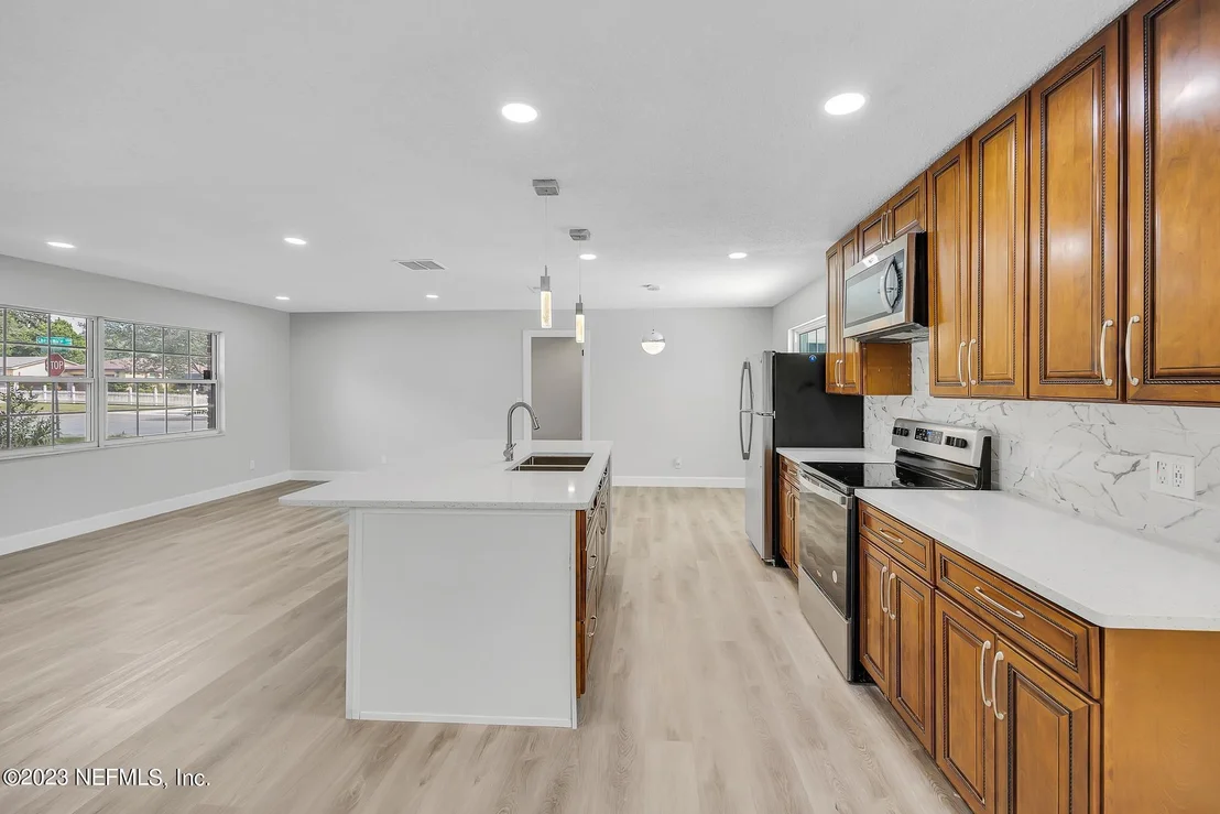 Photo of 6096 CHECKMATE Lane