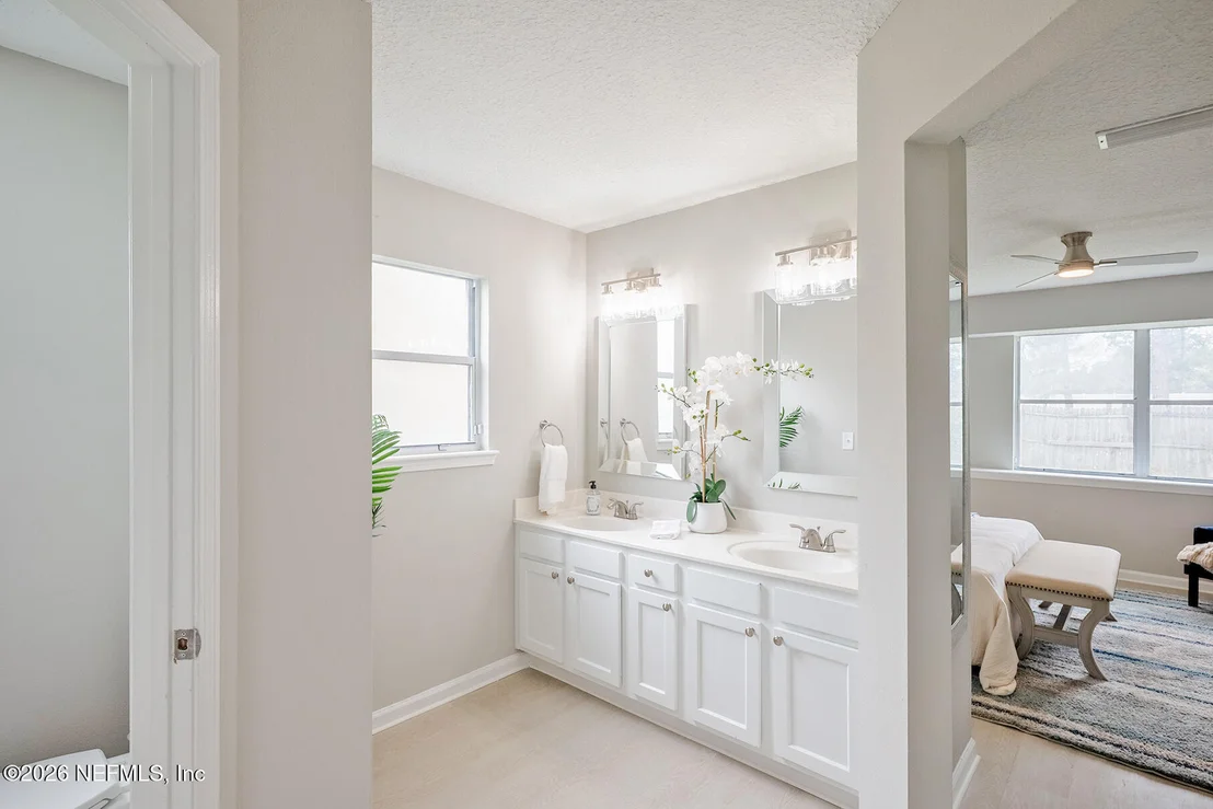 Photo of 7838 MOSS POINTE Trail W