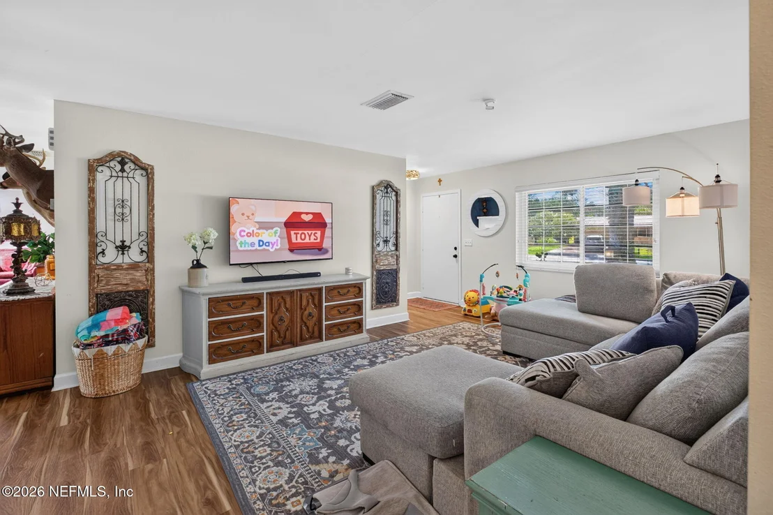 Photo of 1152 ALCALA Drive