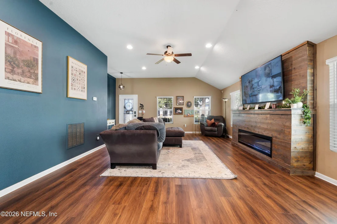 Photo of 15708 TISONS BLUFF Road
