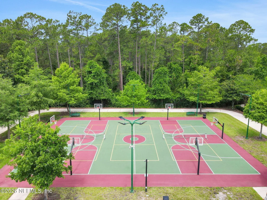 Photo of 1004 FLORA PARKE Drive