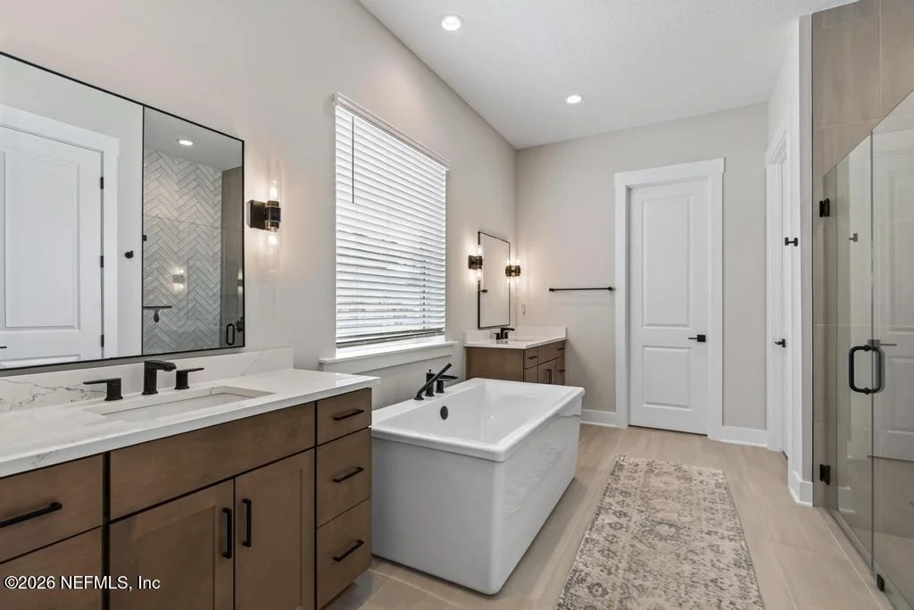 Photo of 329 SAPLING Terrace