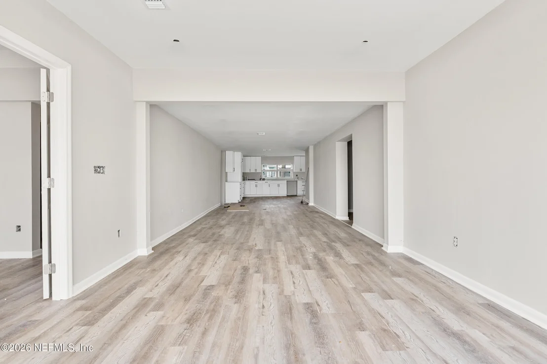 Photo of 5764 HECKSCHER Drive
