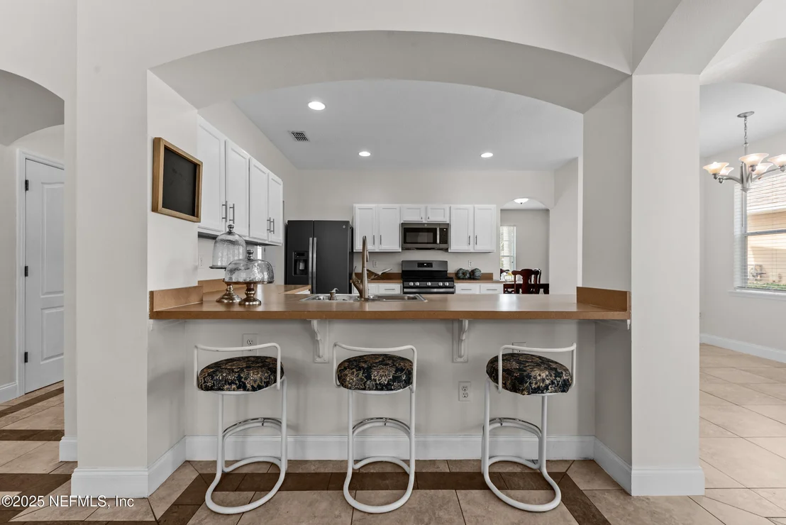 Photo of 1042 GARRISON Drive