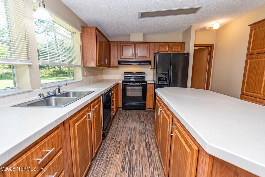 Photo of 5577 MYRTLE Road