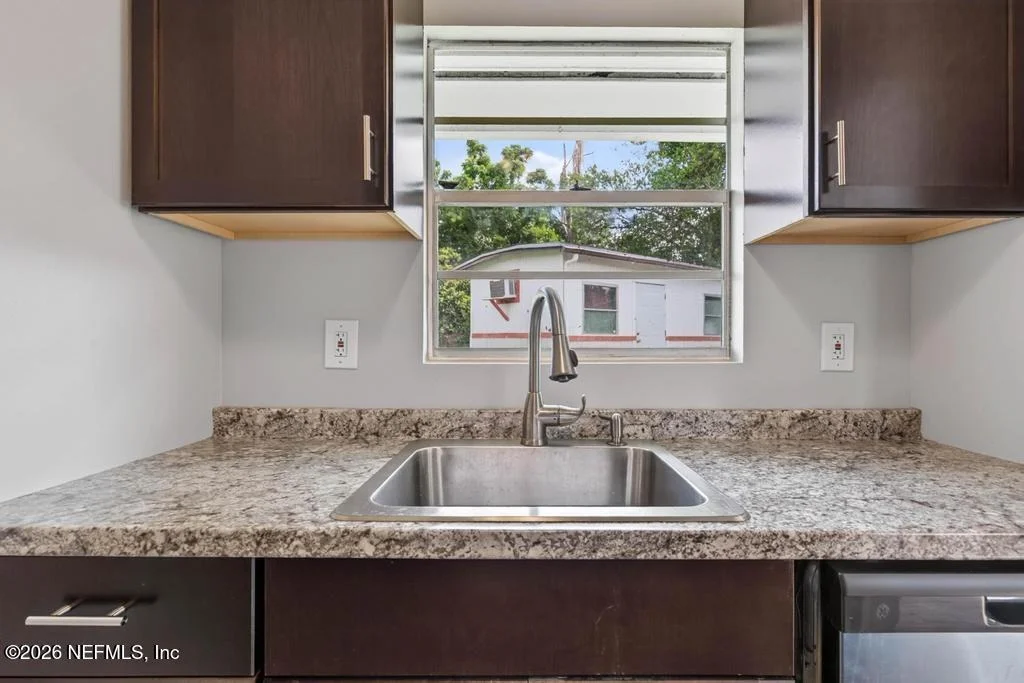 Photo of 344 5TH Way