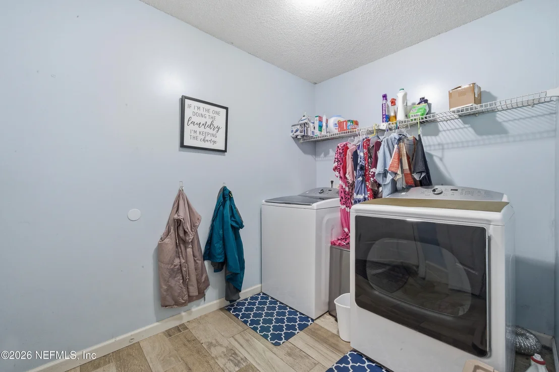 Photo of 2428 STONEBRIDGE Drive