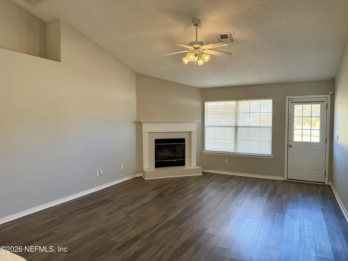 Photo of 1414 HAWKS CREST Drive