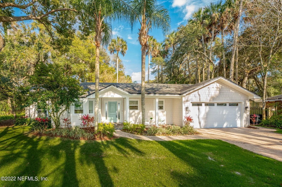 Photo of 1911 CREEKSIDE Circle
