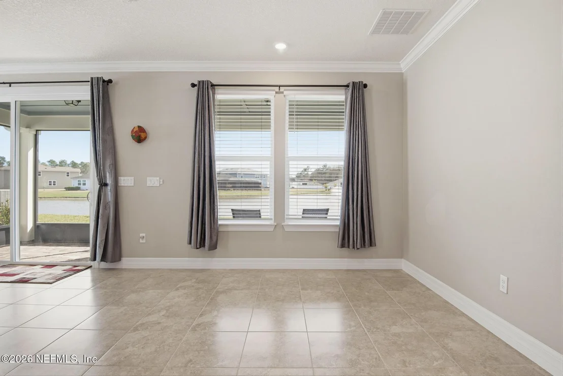 Photo of 375 BEECHNUT Circle