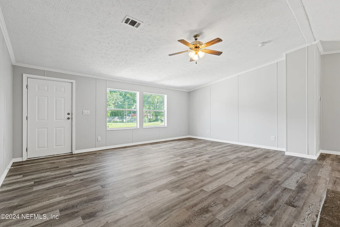 Photo of 3994 SUZANNE Drive