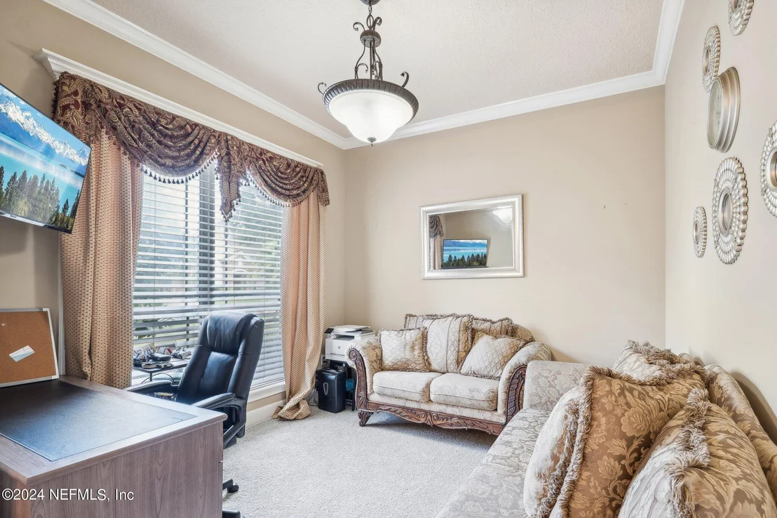 Photo of 4007 EAGLE LANDING Parkway