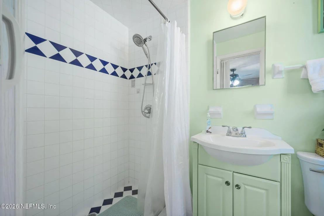 Photo of 431 VALDERIA Drive