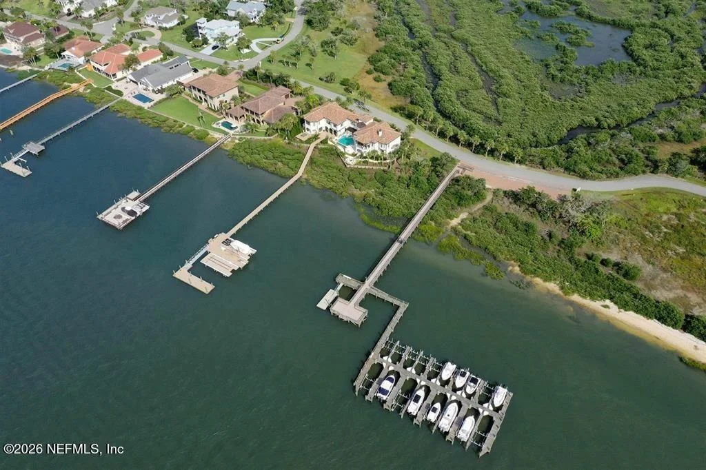 Photo of 220 PELICAN REEF Drive