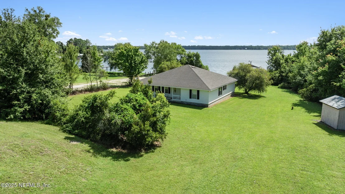 Photo of 212 LAKE Drive