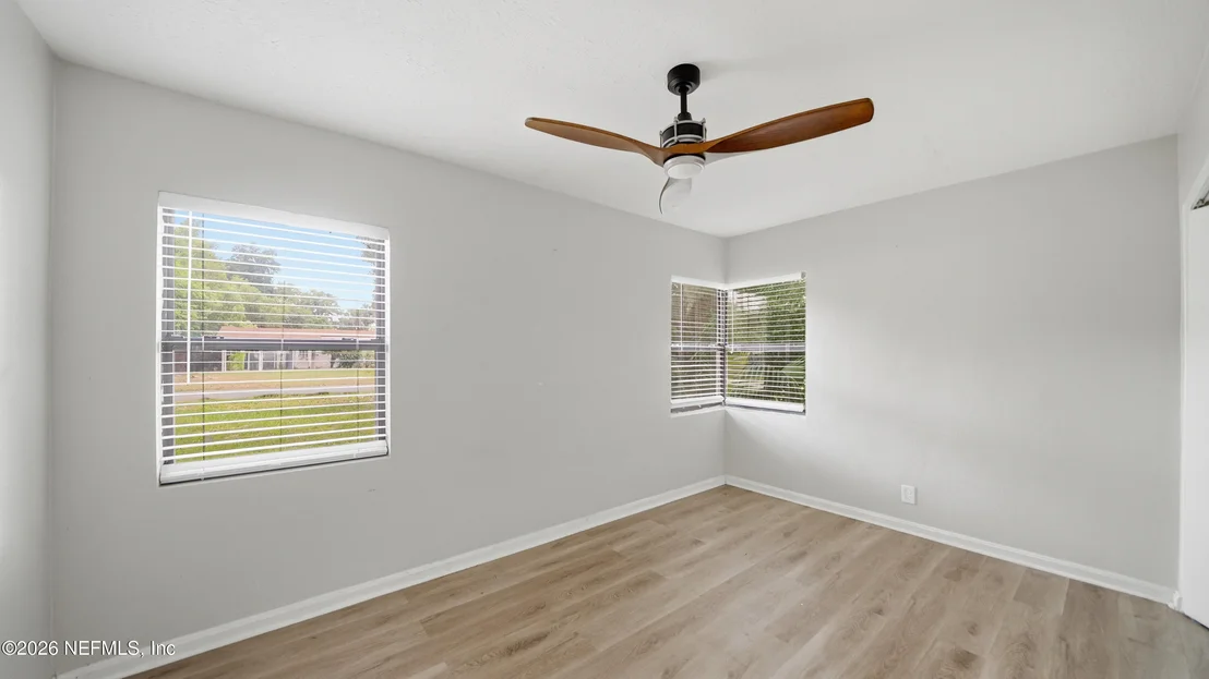 Photo of 5377 RIVER FOREST Drive