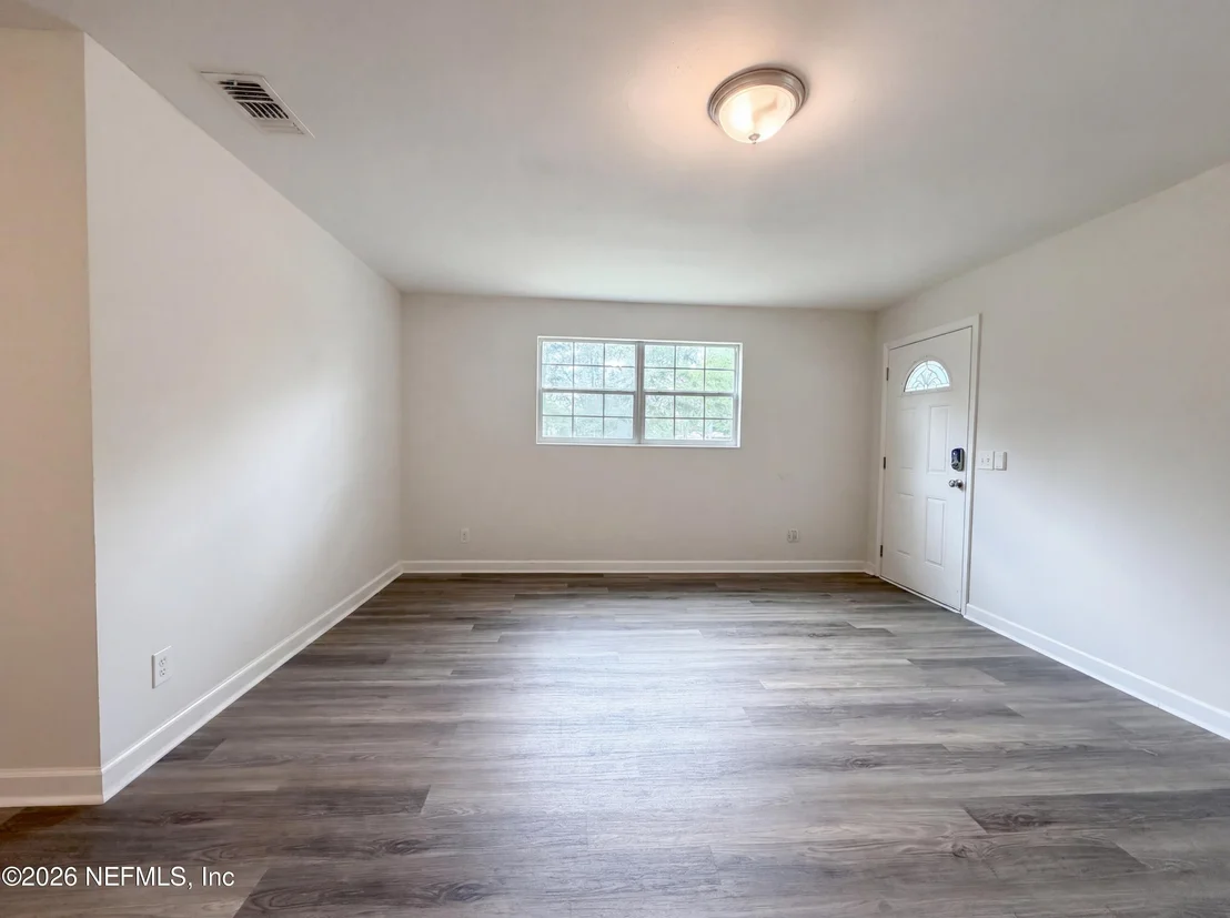 Photo of 7361 PROXIMA Road