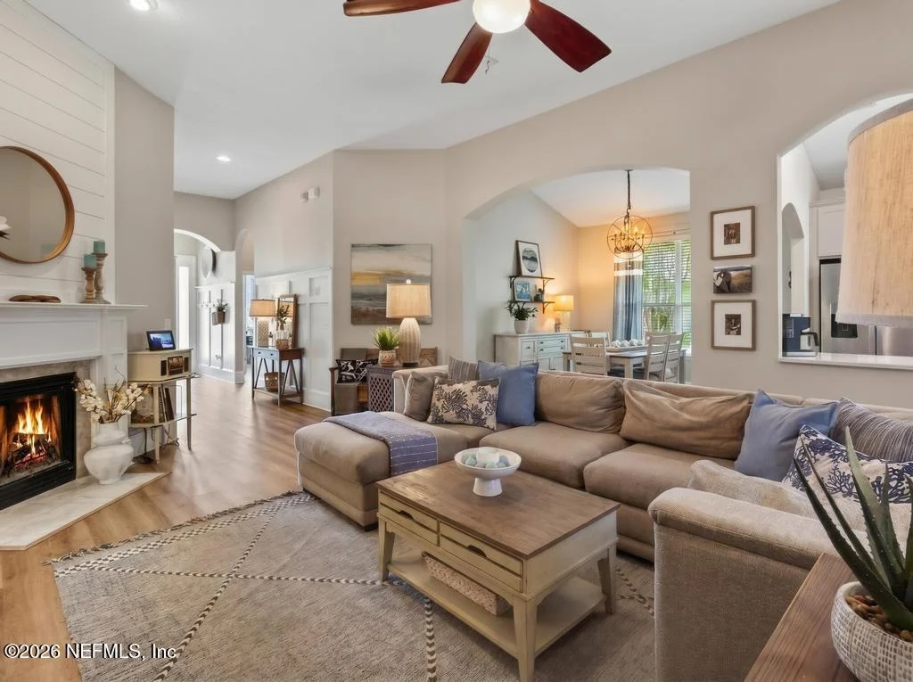 Photo of 3152 E BANISTER Road
