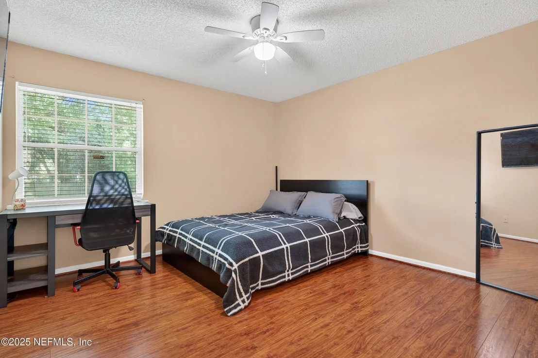 Photo of 7992 DEWARS Court