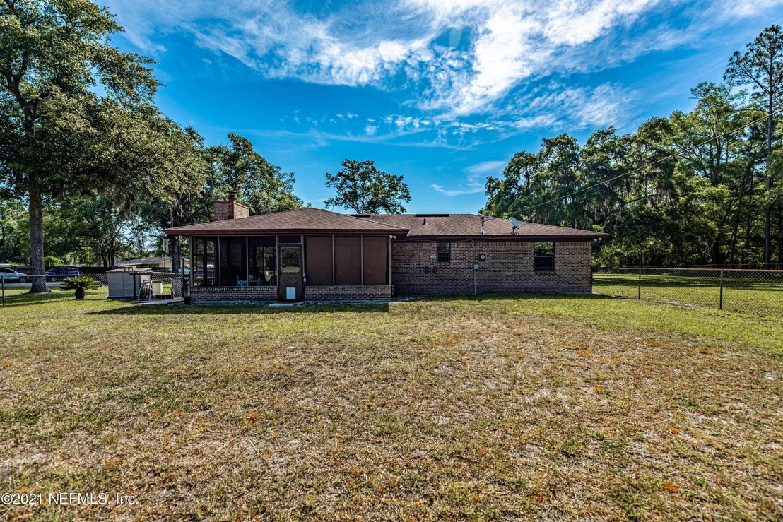 Photo of 1340 STARLING Road