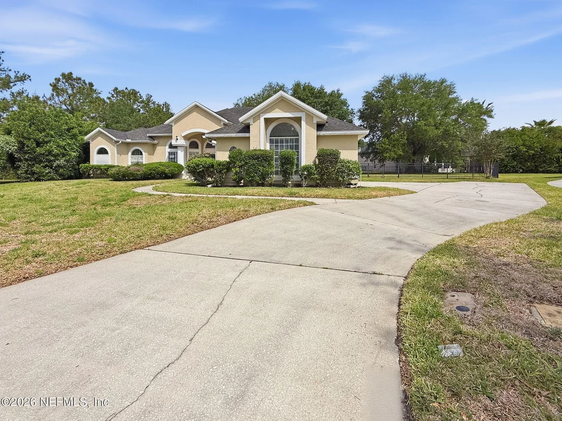Photo of 10973 HICKORY TRACE Lane