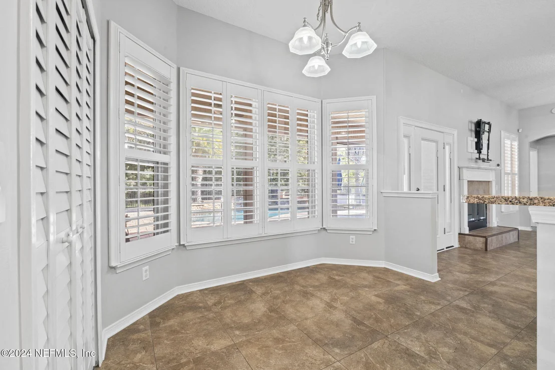 Photo of 44017 GREEN MEADOWS Lane