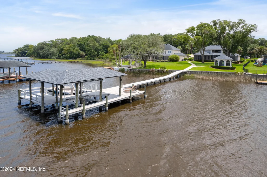 Photo of 1119 CEDAR BAY Road