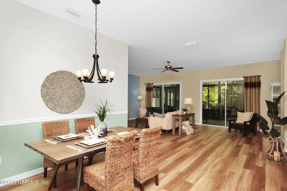 Photo of 1632 SUGAR LOAF Lane