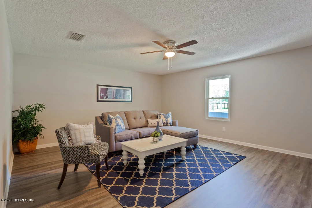 Photo of 3302 COUNTY ROAD 218