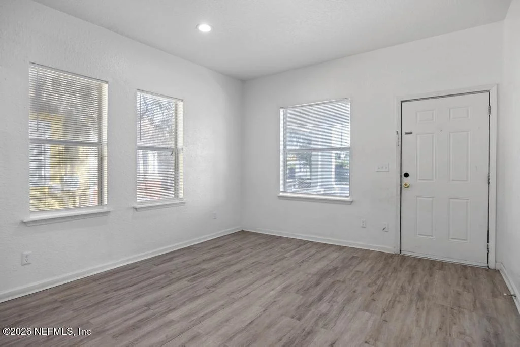 Photo of 4808 SILVER Street