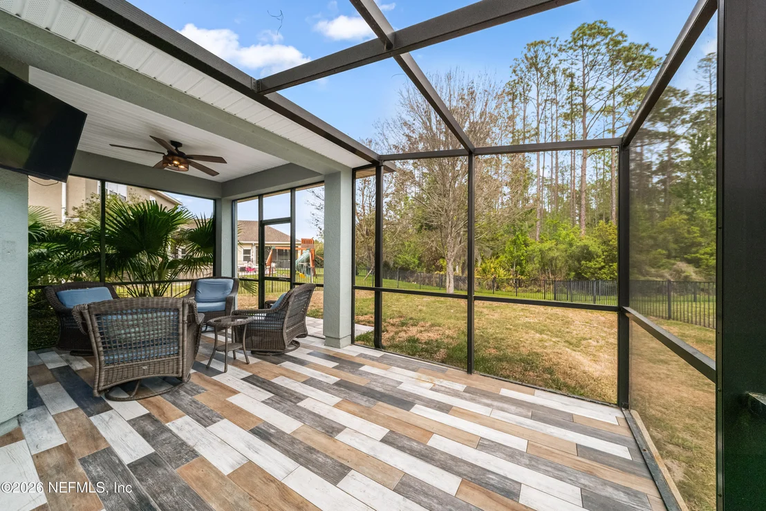 Photo of 341 ASPEN LEAF Drive