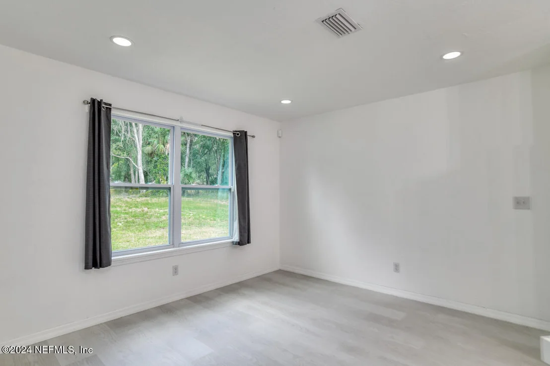 Photo of 101 KILLIAN Drive