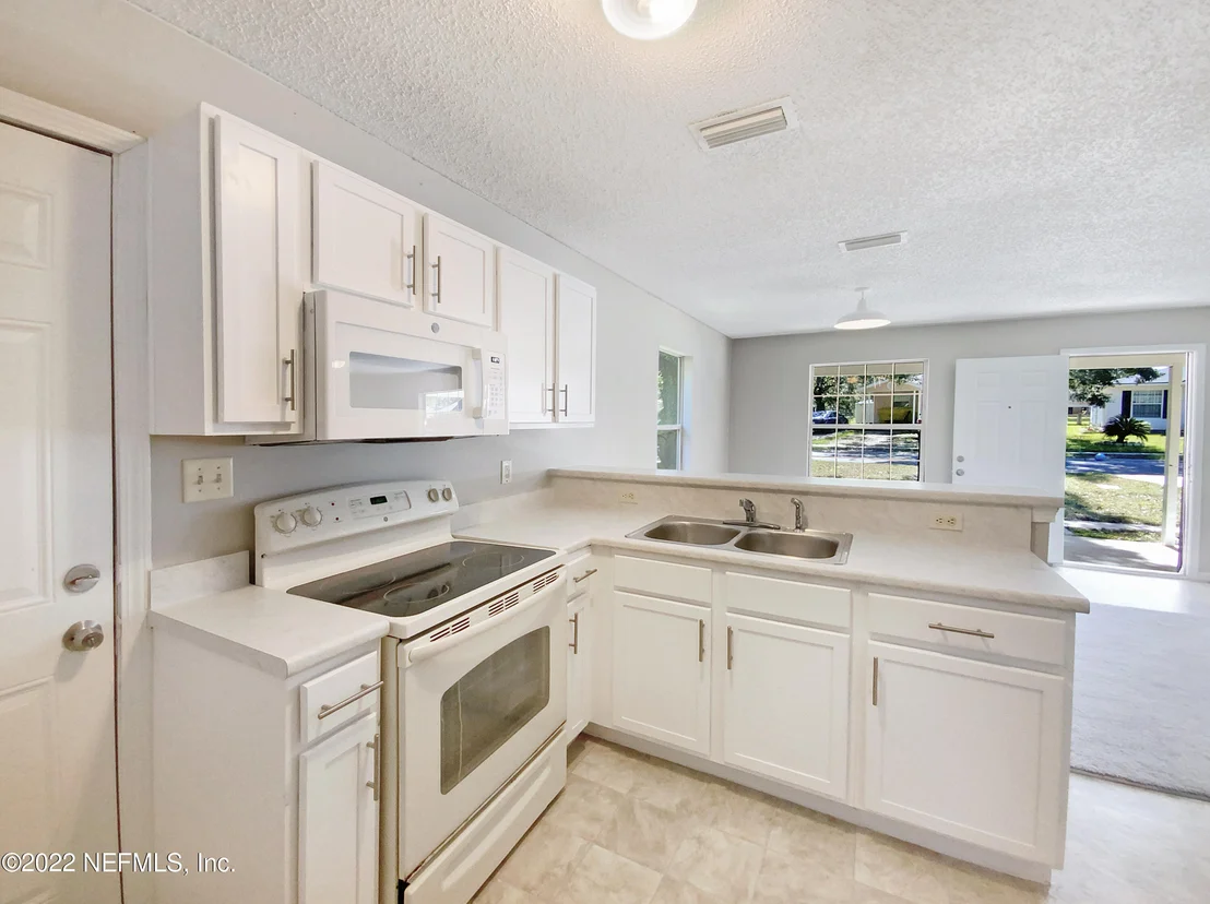 Photo of 1603 BROOK FOREST Drive