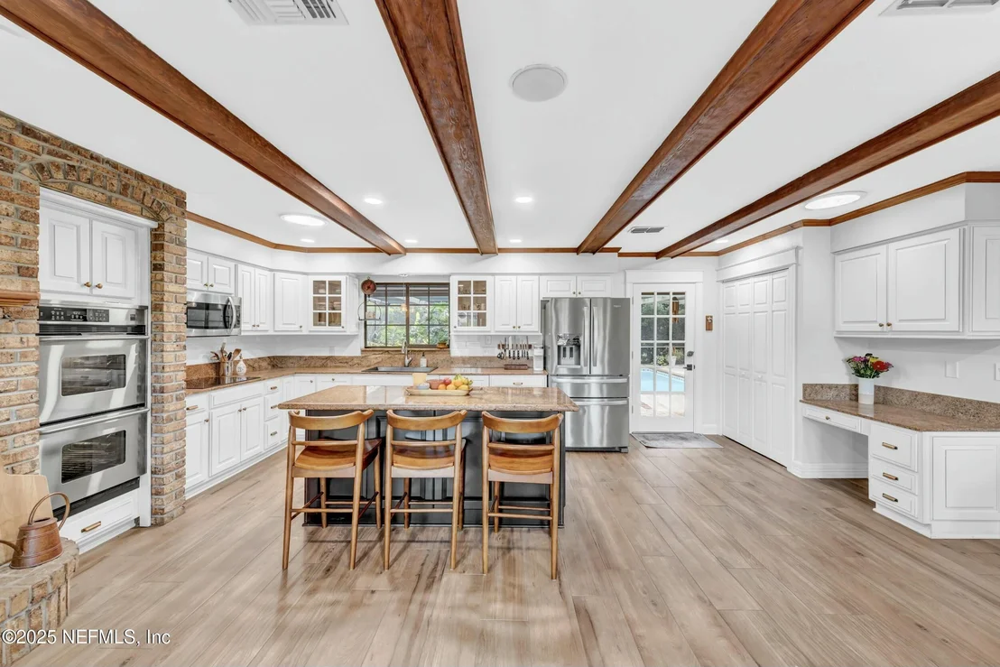 Photo of 4944 MARINERS POINT Drive