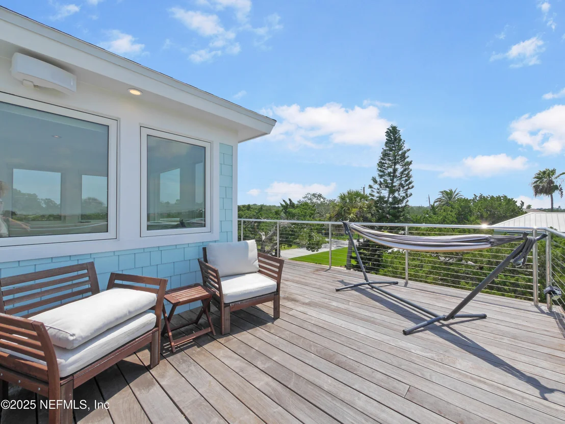 Photo of 205 COQUINA Avenue