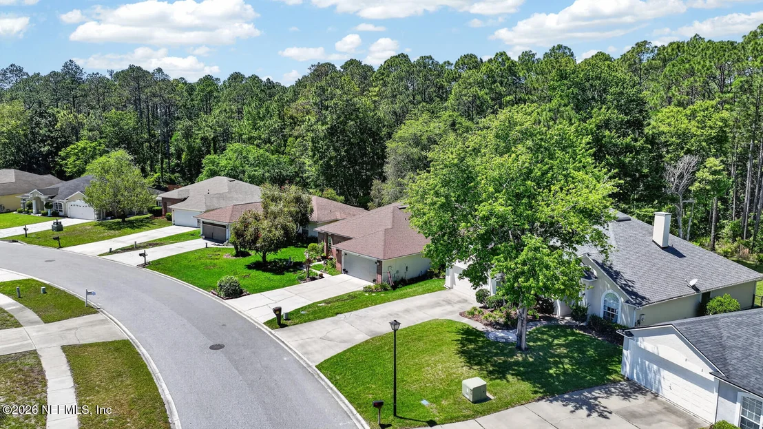 Photo of 257 JOHNS GLEN Drive