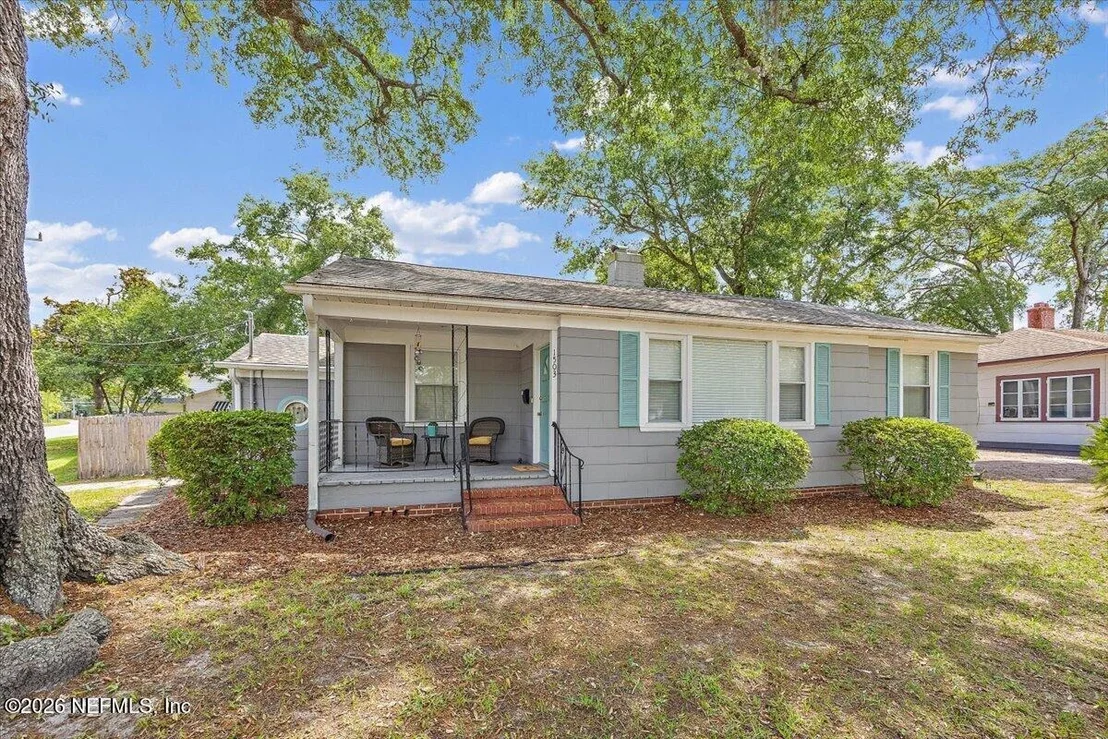 Photo of 1503 PERSHING Road