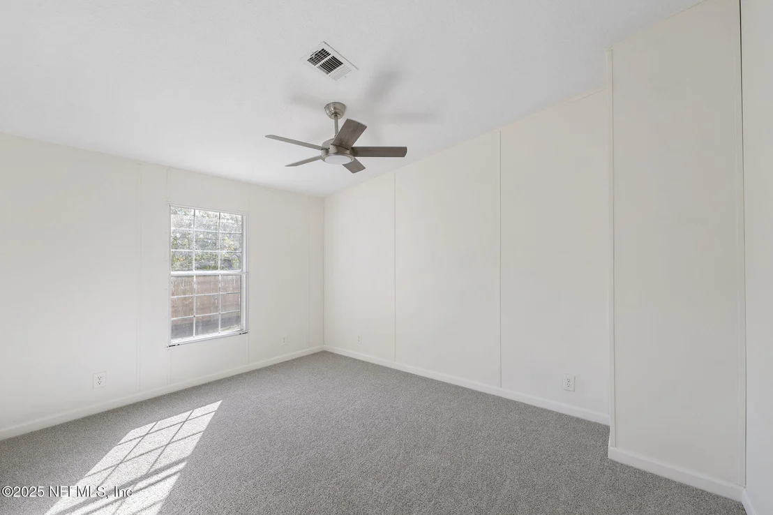 Photo of 606 JACKSON Road